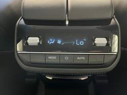 2025 LDV D90 Executive