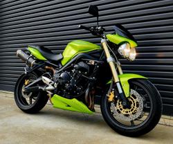 Triumph Street Triple 675