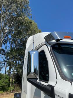 2025 Freightliner Cascadia 126 White