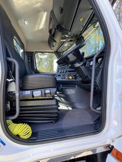 2023 Freightliner Cascadia 126 White