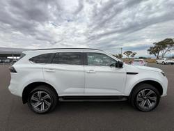 2025 Isuzu MU-X LS-T