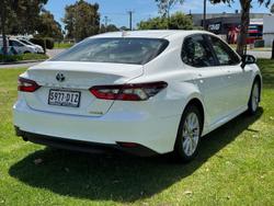 2021 Toyota Camry Ascent AXVH70R Glacier White