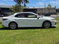 2021 Toyota Camry Ascent AXVH70R Glacier White