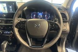 2025 Mahindra XUV3XO AX7L