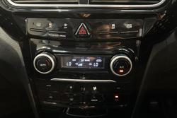 2025 Mahindra XUV3XO AX7L