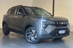 2025 Mahindra XUV3XO AX7L