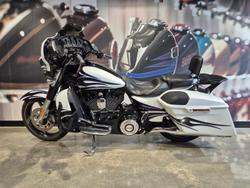 2015 Harley-Davidson CVO Street Glide 110 (FLHXSE) CVO White