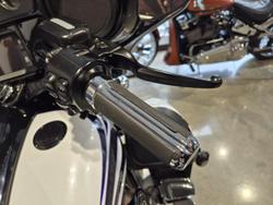 2015 Harley-Davidson CVO Street Glide 110 (FLHXSE) CVO White