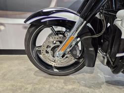 2015 Harley-Davidson CVO Street Glide 110 (FLHXSE) CVO White