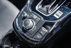 2020 Mazda
                CX-9 Touring