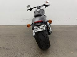 2015 HARLEY-DAVIDSON FXSB SOFTAIL BREAKOUT Black