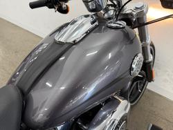 2015 HARLEY-DAVIDSON FXSB SOFTAIL BREAKOUT Black