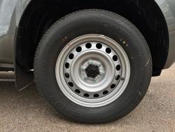 2024 Nissan Navara SL