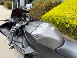 Yamaha 2012 YAMAHA 1000CC YZR-R1 Black