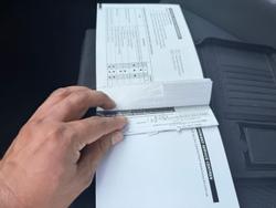 2013 Isuzu D-MAX LS High Ride MY12 4x2 Splash White