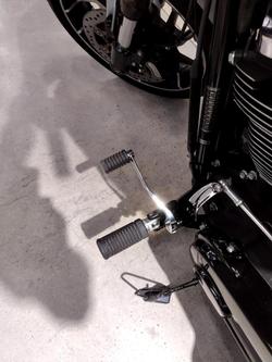 2023 Harley-Davidson Sport Glide 107 (FLSB) Softail Silver