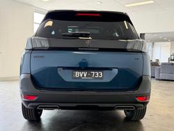 2022 Peugeot 5008 GT Sport