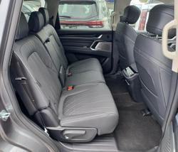 2025 LDV D90 Executive