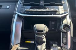 2025 Toyota Landcruiser Sahara