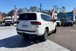 2025 Toyota Landcruiser Sahara