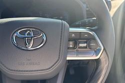 2025 Toyota Landcruiser GR Sport