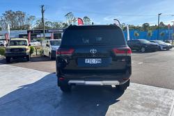 2025 Toyota Landcruiser GR Sport