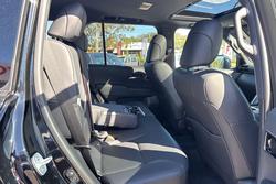 2025 Toyota Landcruiser GR Sport