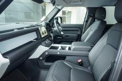 2025 Land Rover Defender 110 P400 S