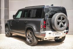 2025 Land Rover Defender 110 P400 S