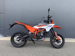 KTM 390 SMC R