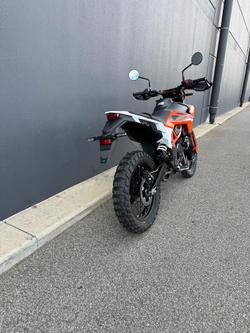 2025 KTM 390 Enduro R Enduro Orange