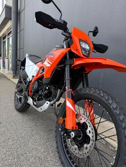2025 KTM 390 Enduro R Enduro Orange