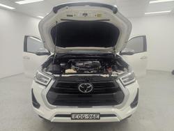 2021 Toyota Hilux SR5 GUN126R 4X4 Dual Range Glacier White