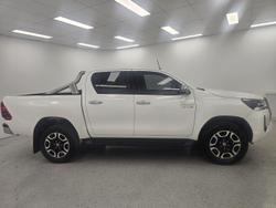 2021 Toyota Hilux SR5 GUN126R 4X4 Dual Range Glacier White