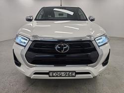 2021 Toyota Hilux SR5 GUN126R 4X4 Dual Range Glacier White