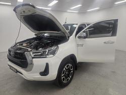 2021 Toyota Hilux SR5 GUN126R 4X4 Dual Range Glacier White