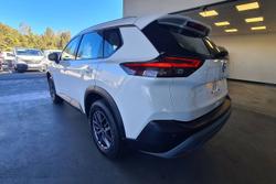 2024 Nissan X-TRAIL ST