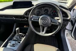 2021 Mazda 3 G25 Evolve