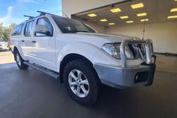 2013 Nissan Navara ST