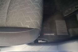 2024 Mitsubishi ASX ES