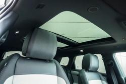 2025 Land Rover Range Rover Evoque P250 Dynamic SE