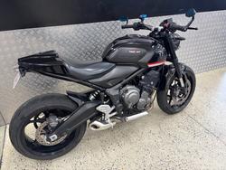 2022 Triumph TRIDENT 660 BLACK