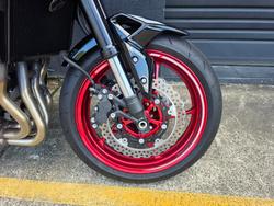 2024 Kawasaki Z900 (ZR900) RED