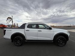 2025 Isuzu D-MAX X-TERRAIN