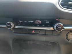 2025 Mazda CX-30 G20 Evolve