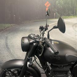 2025 Royal Enfield 2025 Royal Enfield 350CC CLASSIC 350 STEALTH BLACK