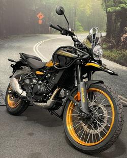 2025 Royal Enfield HIMALAYAN 450 Hanle Black