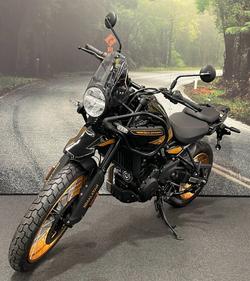 2025 Royal Enfield HIMALAYAN 450 Hanle Black