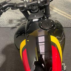 2025 Royal Enfield GUERILLA 450