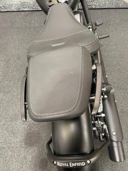 2025 Royal Enfield CLASSIC 350 DARK Black